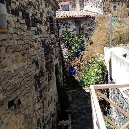 Apartmán Ruelles Et Terrasses Mirabel (Ardeche)